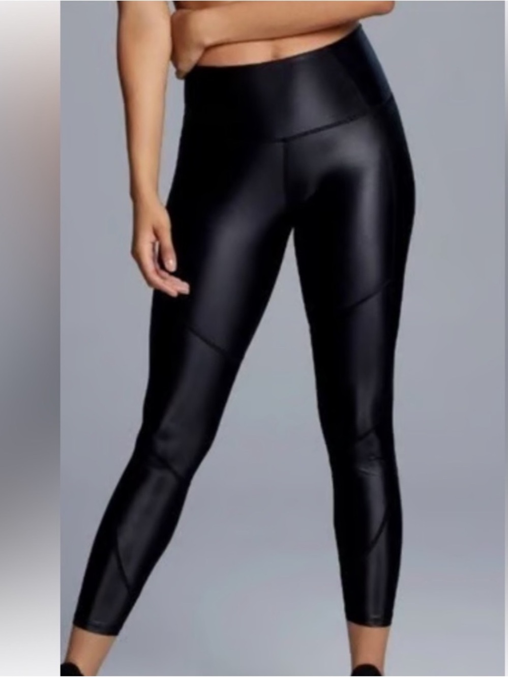 Greyson divinia high rise shiny black faux leather activewear legging NWT SZ M